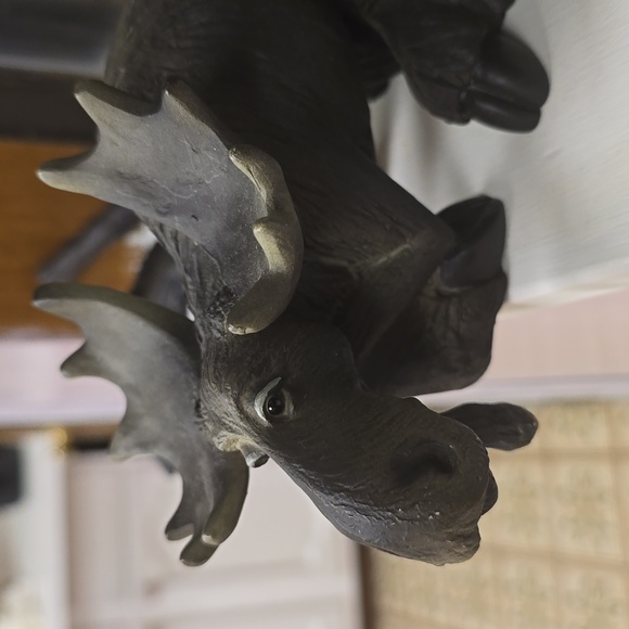 Big Sky Carvers Presents Bear Foots "MOOSES" - Picture 8 of 8